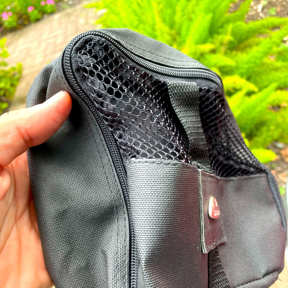 Samsonite accessorie bag